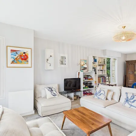 -balum-maison Familiale Jardin A 150m Des Plages Дом отдыха Конкарно